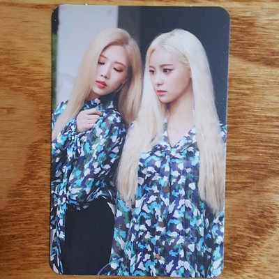 Kim Lip & Jinsoul photocard