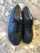 Jazz shoes- Bloch size 5.5