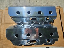 Polished Keith Black 572 426 Hemi Cast Flat Valve Covers