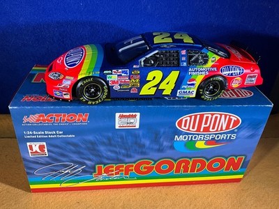 Q13-76 JEFF GORDON #24 DUPONT / RETRO RAINBOW - 2004 CHEVY MONTE CARLO