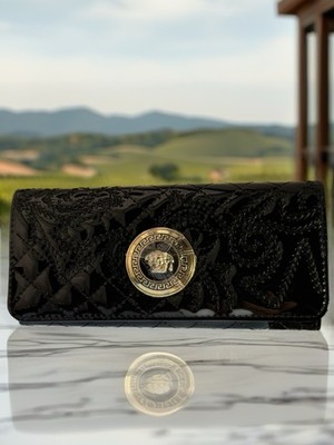 Gianni Versace Leather Long Quilted Continental Women s Wallet; 7.5 x3.75 x1.5 