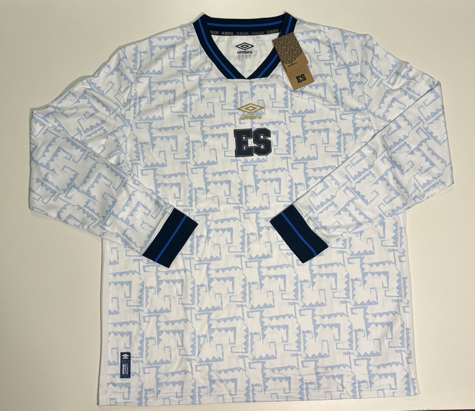 Umbro 23/24 El Salvador Away Jersey - Long Sleeve - XL