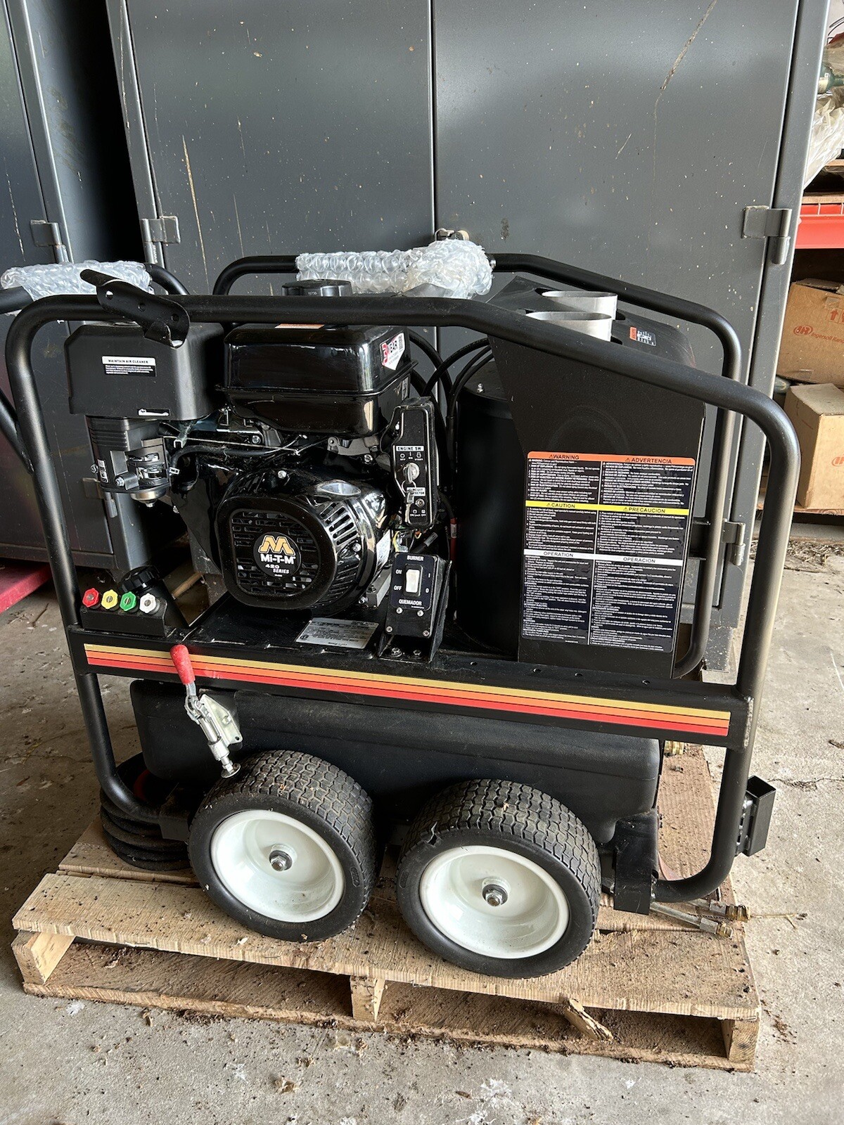 MI-T-M GH-3504-0EGM Pressure Washer, NEW Open Box