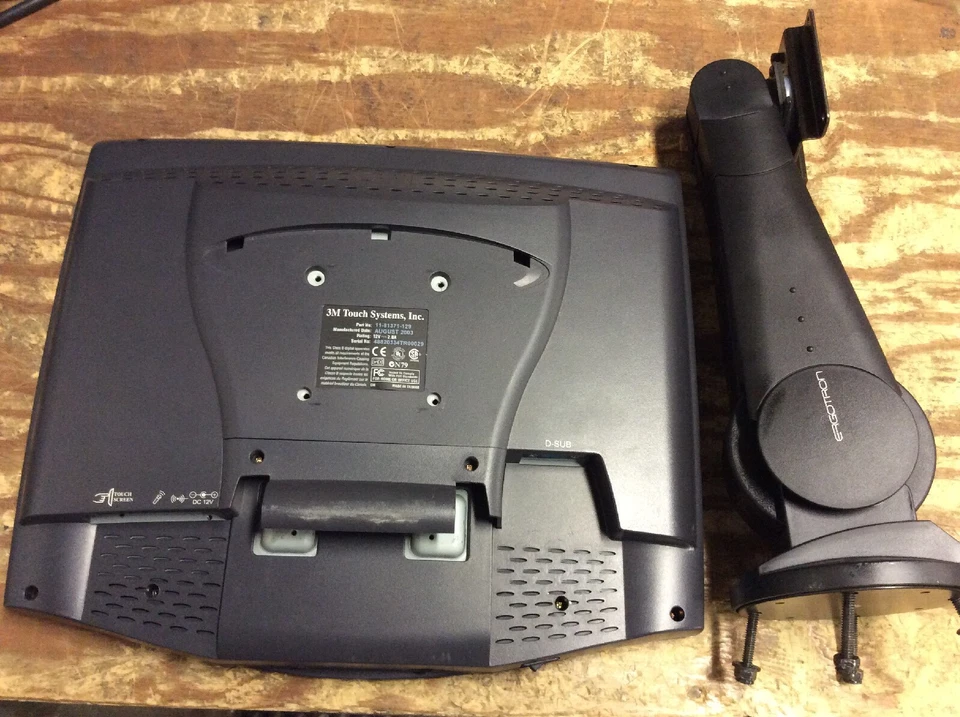 3M TOUCH SYSTEMS SERIAL VGA TOUCHSCREEN 15" LCD MONITOR 11-81371-129 ERGOTRON - Image 4 of 4