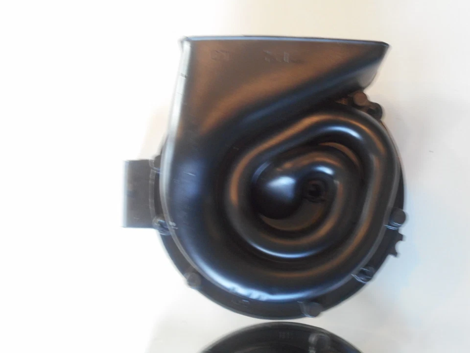 OEM Bronco Ford Truck 1966-72 High Low Horns Hi Lo Restored Originals Dated Nice - Image 3 of 4