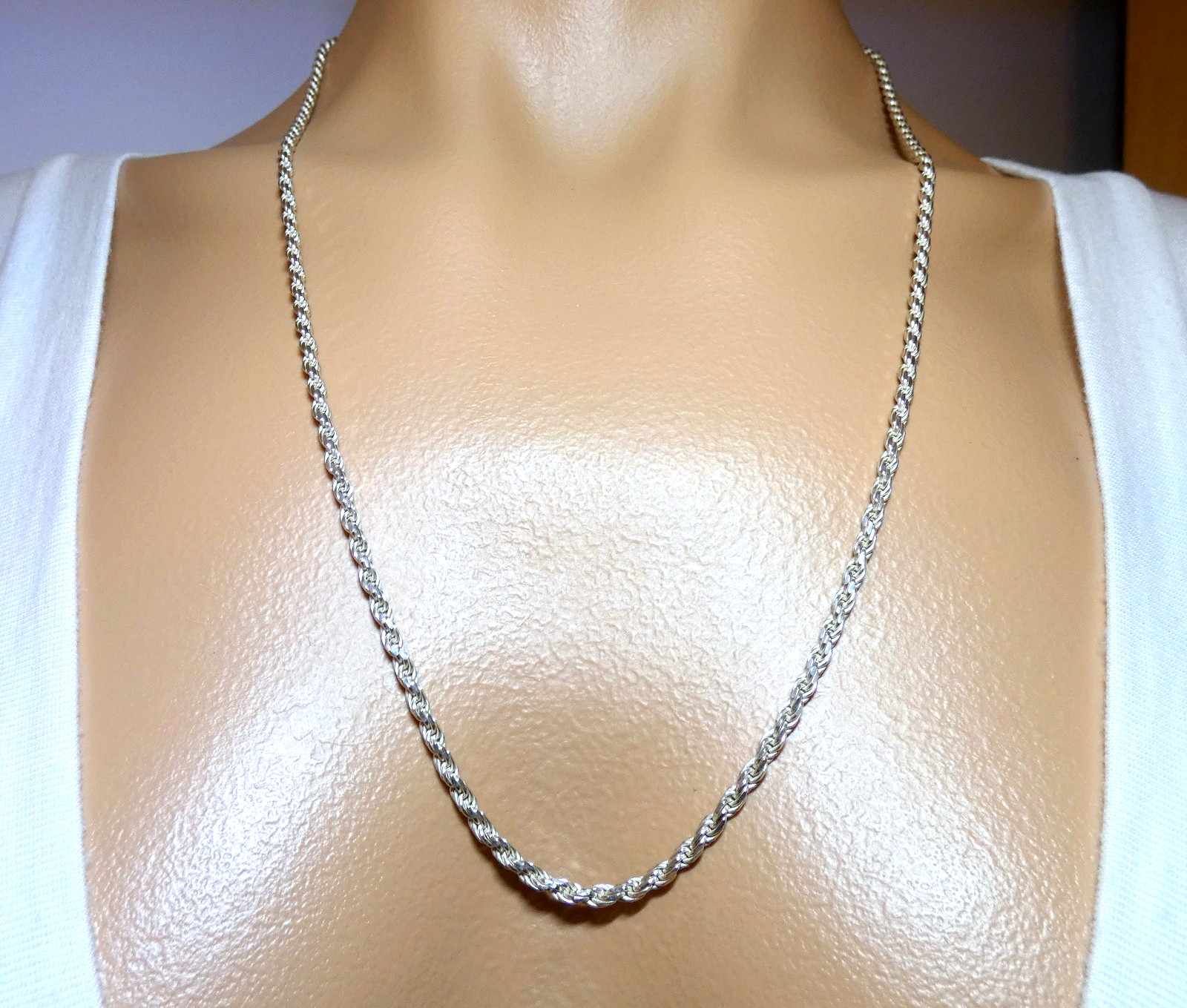 Solid Sterling Silver Diamond Cut Rope Chain Neck… - image 5