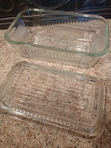 2 pcs. Vintage Federal Glass clear ribbed refrigerator storage set 6.75"x 4"x 3"