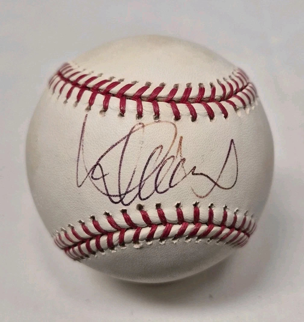 Ichiro Suzuki Seattle Mariners Original Autographed Baseball MLB