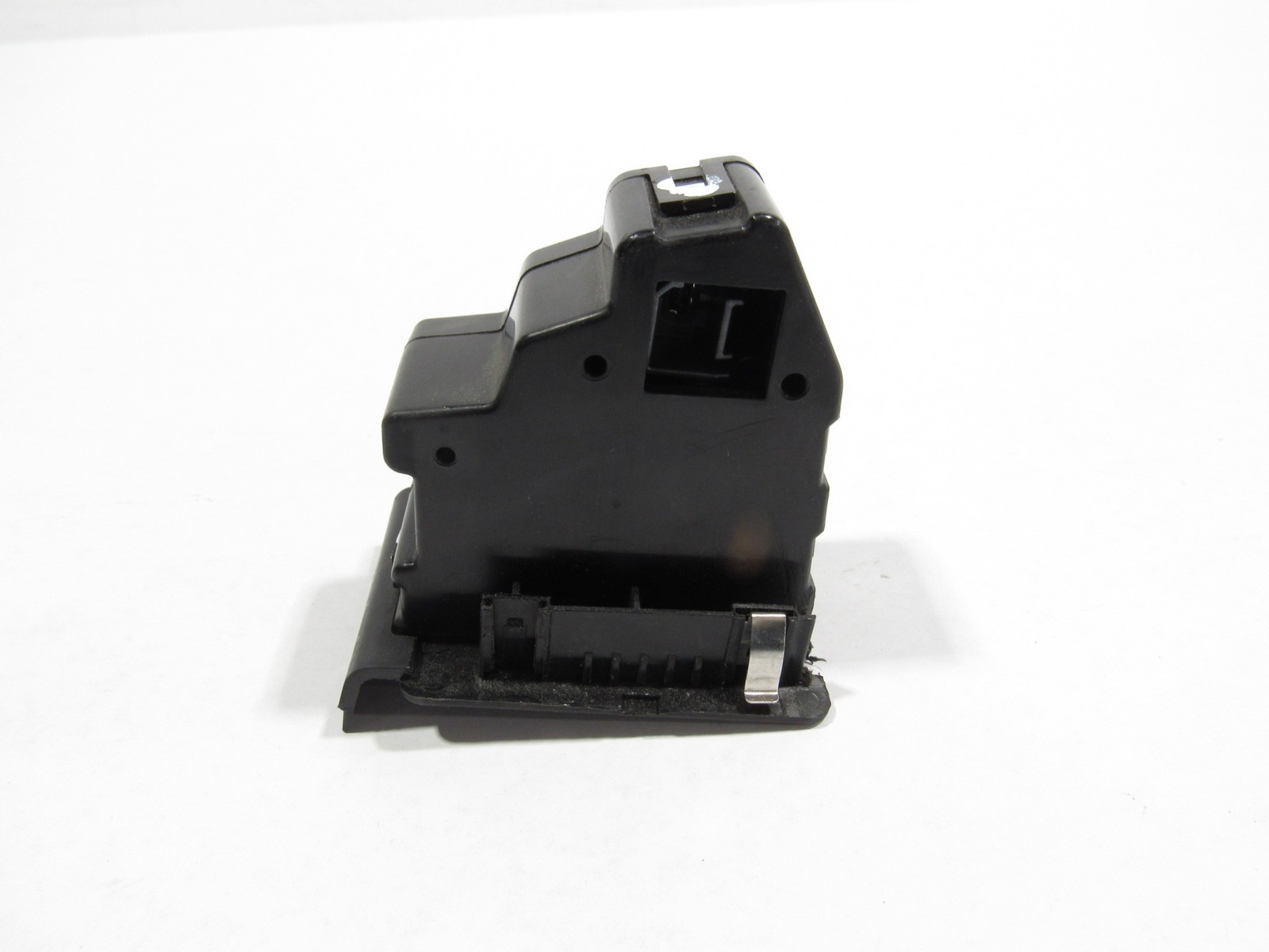 17-20 Mclaren 720S 720 2020 USB Jack Aux Socket Control Module Unit ;