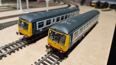 Bachmann Nebenbahn Spur O British Rail Class 108 53622 BR blau und grau