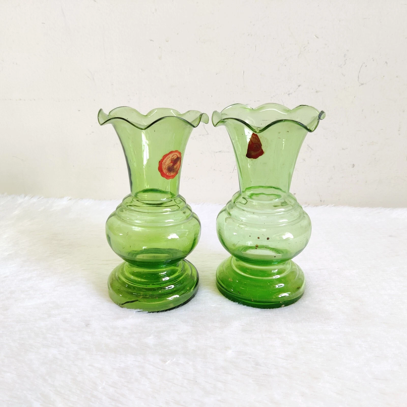 1930s Vintage Onama Vert Verre Fleur Vase Paire Décoratifs de Collection GV130