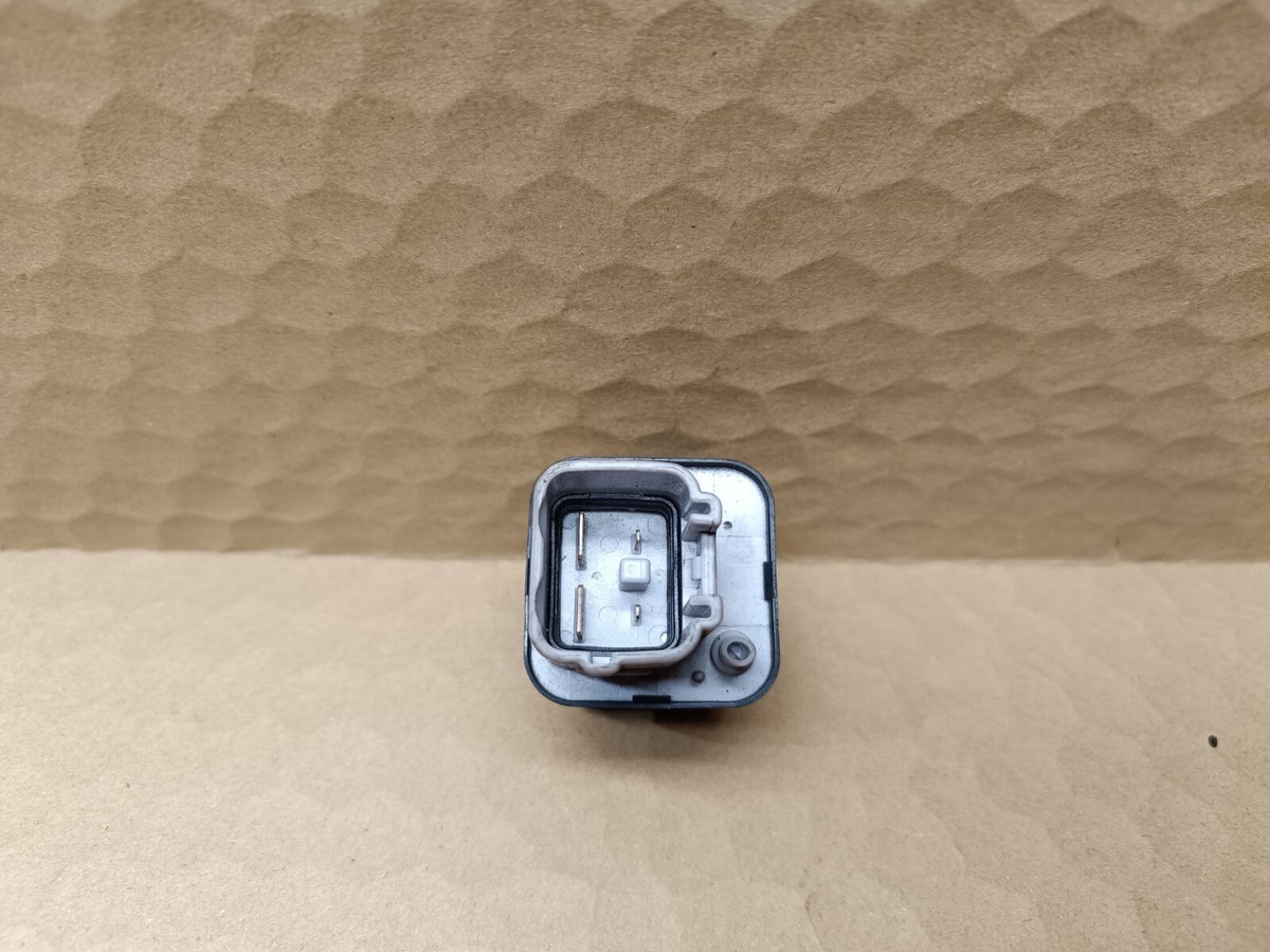 GENUINE TOYOTA LEXUS DIESEL 4 PIN GLOW PLUG RELAY DENSO 28610