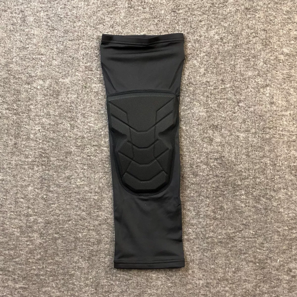 Jordan padded knee best sale sleeve