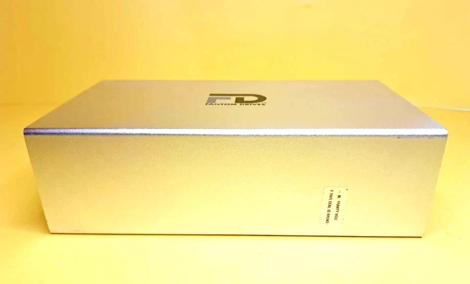 LOT OF 3x FANTOM DRIVES MDE2000 G-FORCE MEGADISK 2TB EXTERNAL HARD DRIVE SILVER - Image 4 of 4