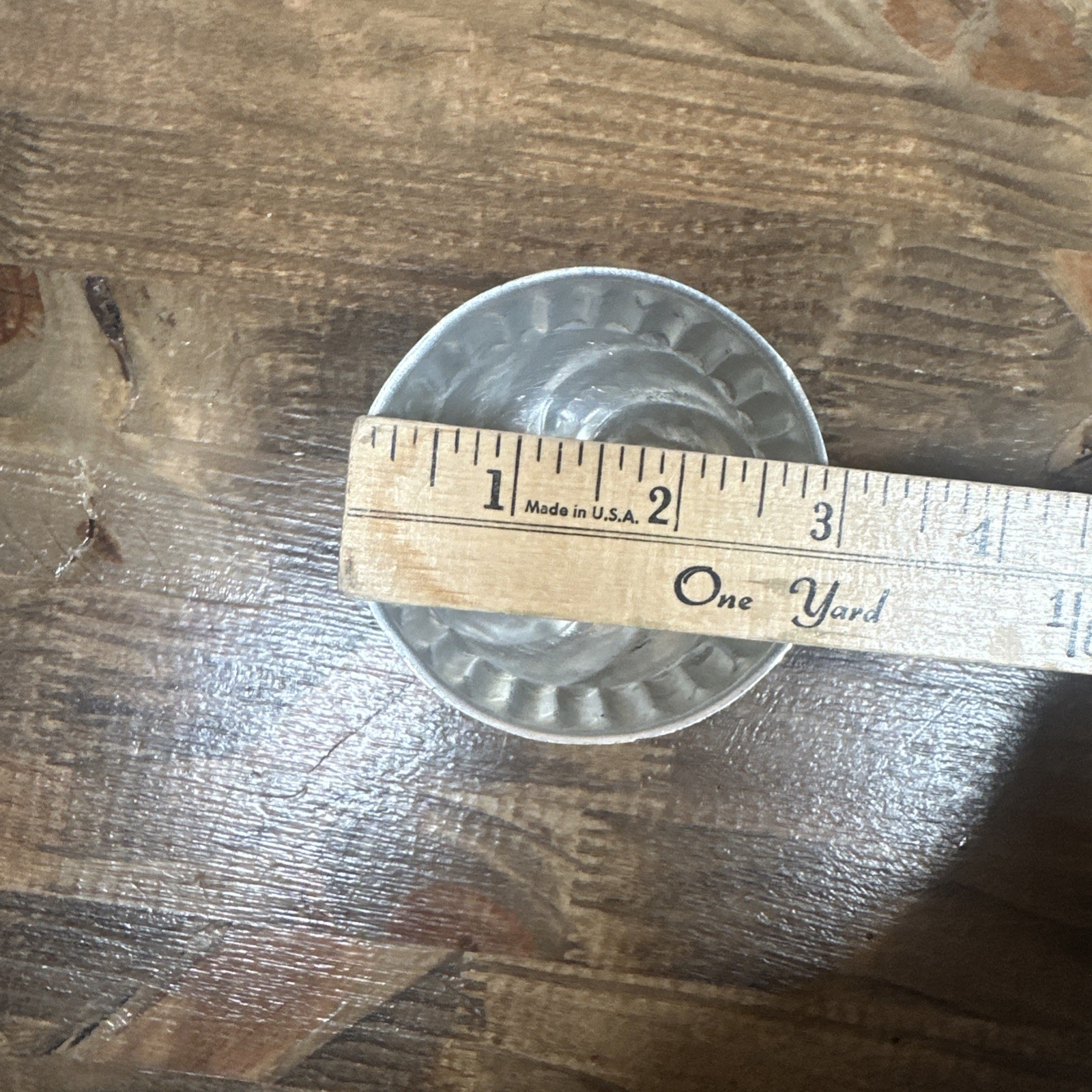 9 Vintage 1950s Aluminum Individual Swirl Jello Molds Baking Cooling Tins