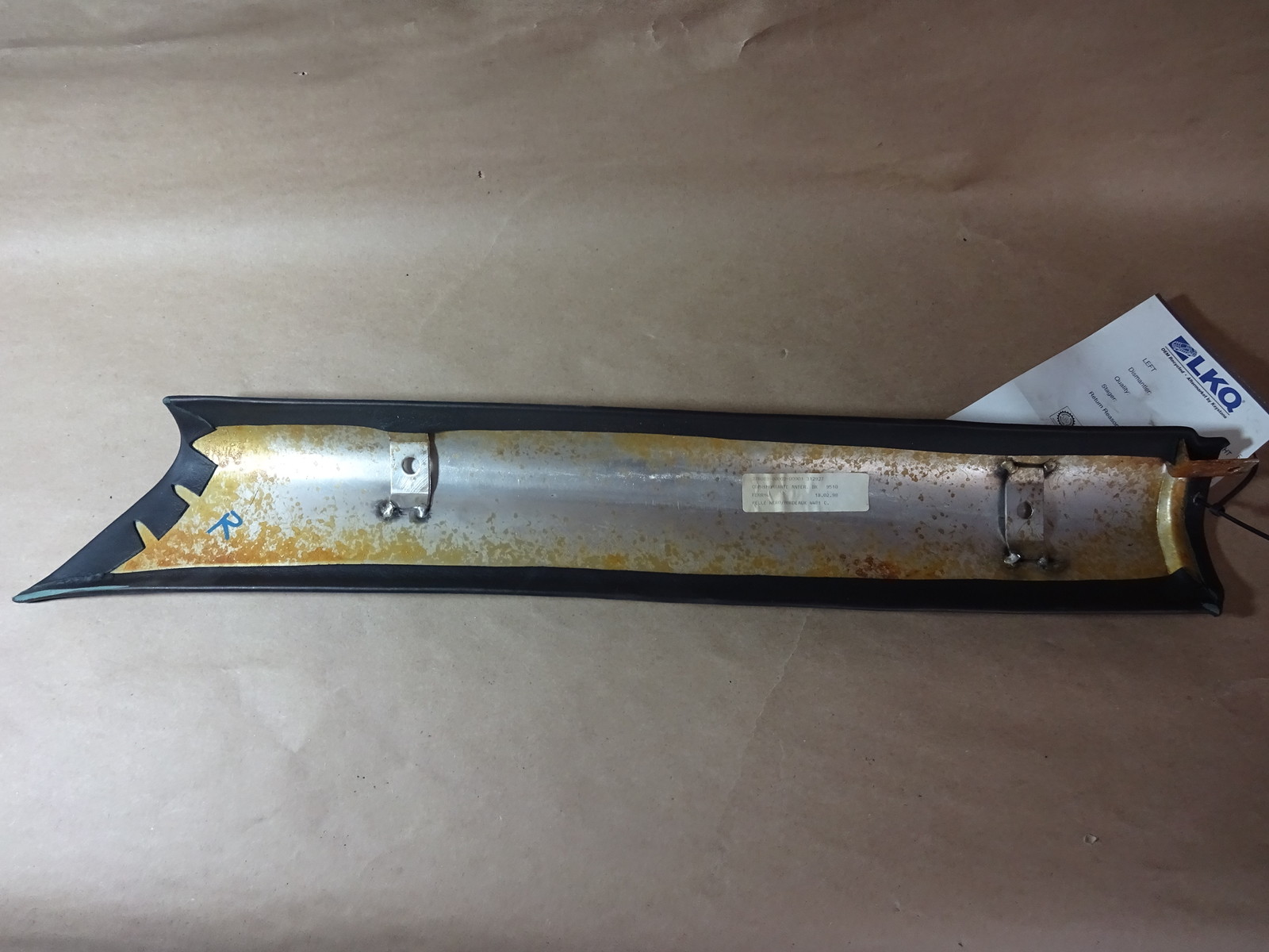 Ferrari 550 575 - RH Right Front Pillar Post Cover 64596800