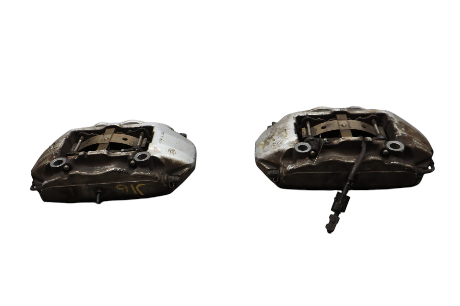 14-20 Maserati Ghibli Front Left & Right Side Brake Calipers Set Oem