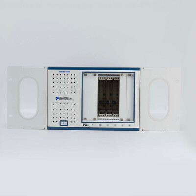 National Instruments PXI-1033 Rev 3.1 5-Slot, Integrated Remote Controller PXI C