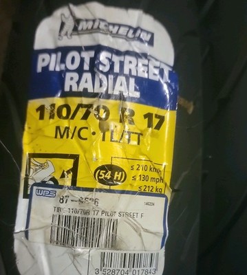 Michelin - 29590 - Pilot Street Front and Rear Tires, 140/70R17 