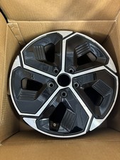 1 x Genuine Kia Niro 16" Alloy Wheel Rim Diamond Cut 6.5J ET46 52910-AT000