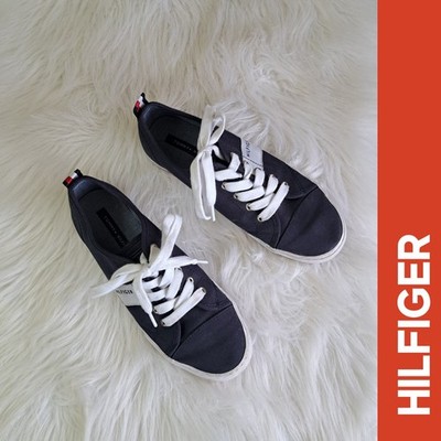 Sz 7 Tommy Hilfiger navy sneakers