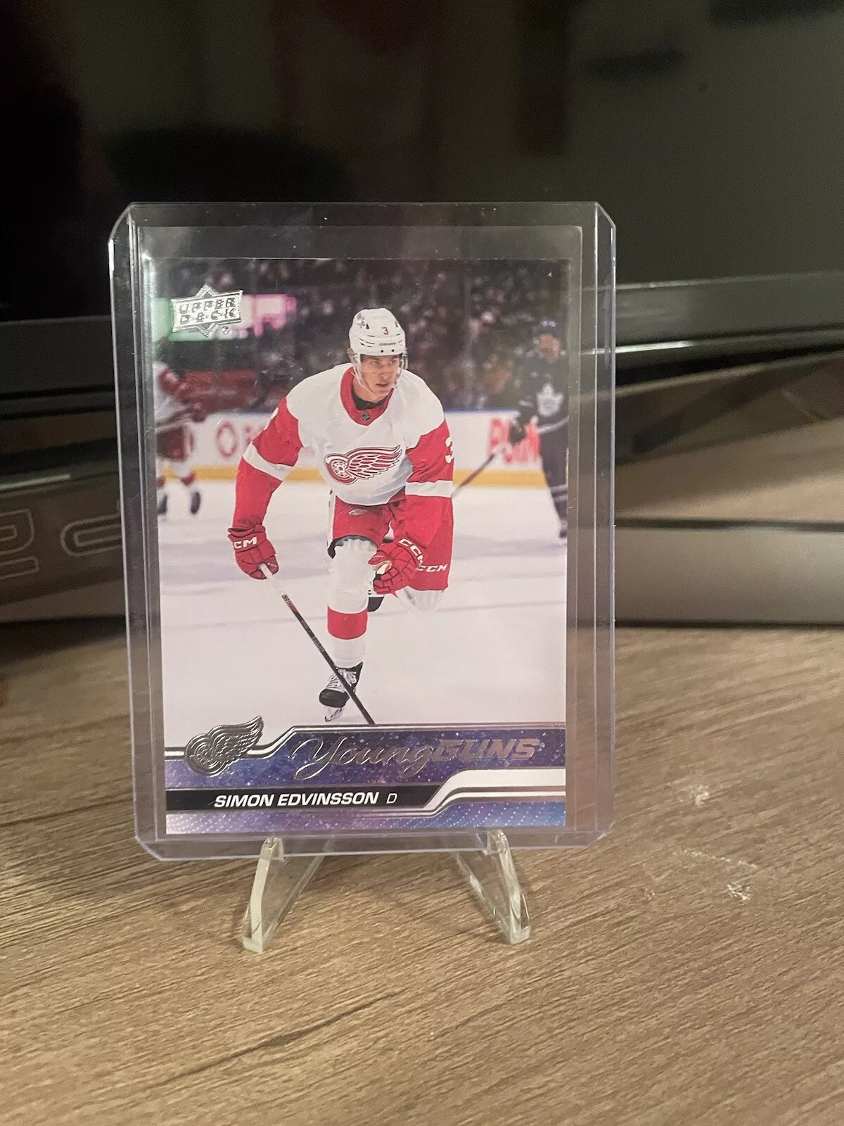 Simon Edvinsson trading card