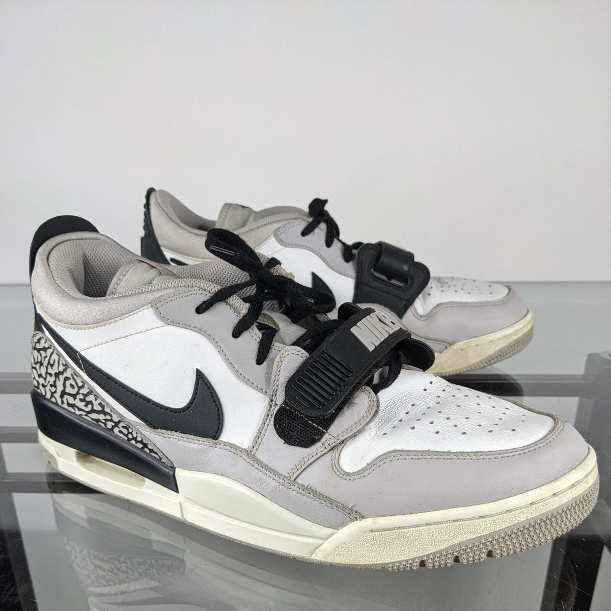 Jordan legacy 312 low tech best sale grey