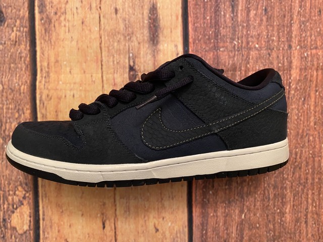 nike sb dunk passport