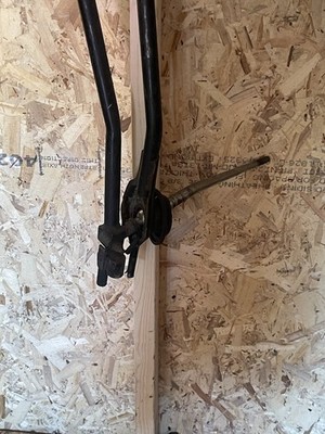 1990-93 Acura Integra Shift Linkage.