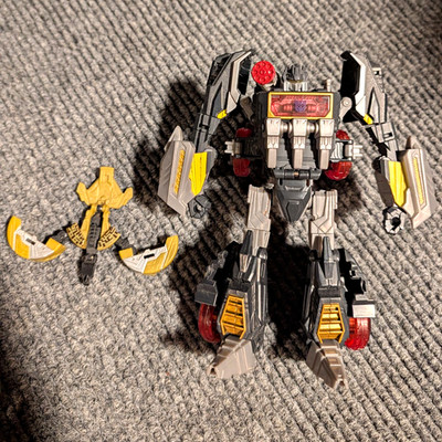 Transformers Fall Of Cybertron Soundblaster And Buzzsaw COMPLETE