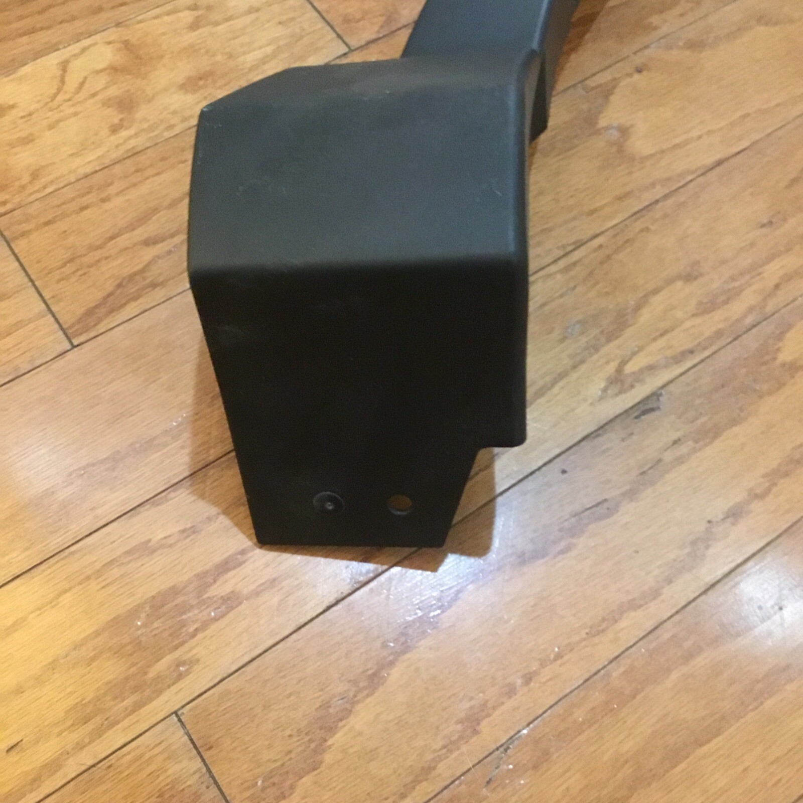 2013 2018 Toyota rav4 front right/passenger side wheel flare p/n 75601-42100