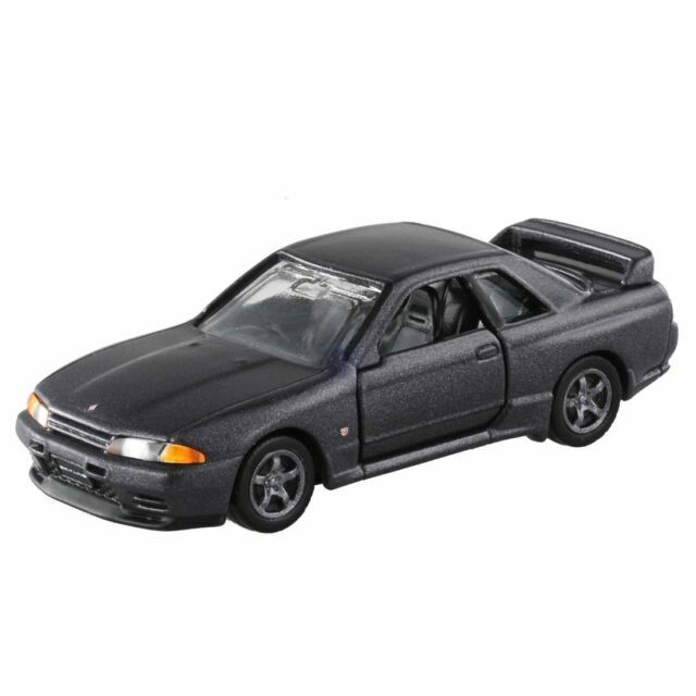 takara tomy nissan skyline gtr