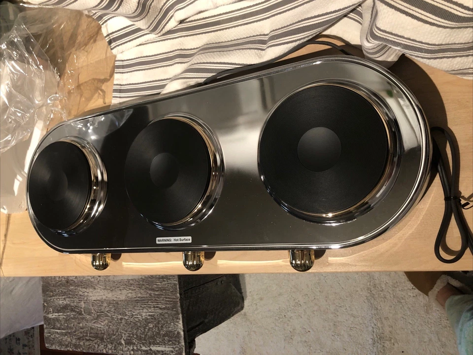 Cuisine Cookware Inc Command Performance Gold MK-337 Triple Burner Buffet no pot - Image 3 of 3