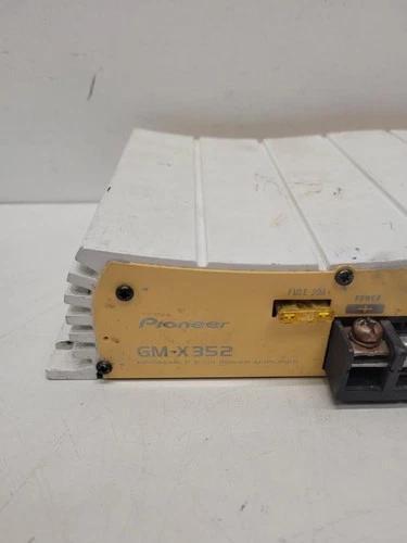 PIONEER ELECTRONICS GM-X352, PRE OWNED, USED CONDITION. TESTED. (P03051114)