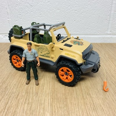 Schleich Wild Life 4x4 Geländewagen mit Seilwinde & Figurenset 42410