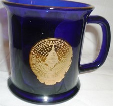 GORGEOUS COBALT BLUE GLASS MUG US PRESIDENT & VICE PRESIDENT INAUGURATION 2005