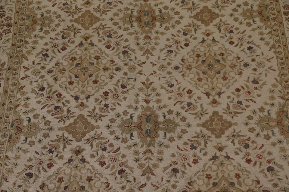 Transitional Floral Agra Area Rug 10x14 Hand-tufted Wool Large Beige Carpet - Image 4 of 4