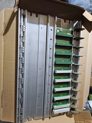 Open box SIEMENS s5 subrack er1 6ES5701-1LA12