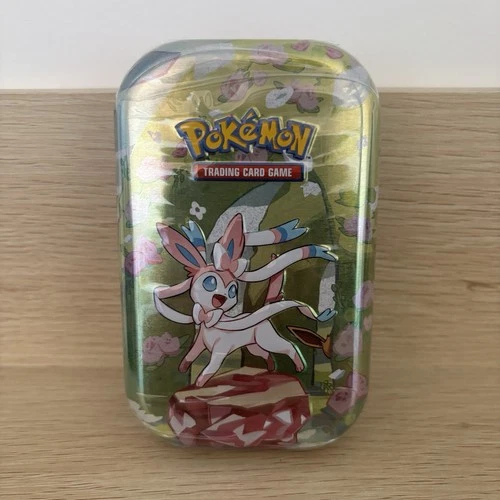 Pokemon Prismatic Evolutions Mini Tin Scarlet & Violet Sylveon Brand New