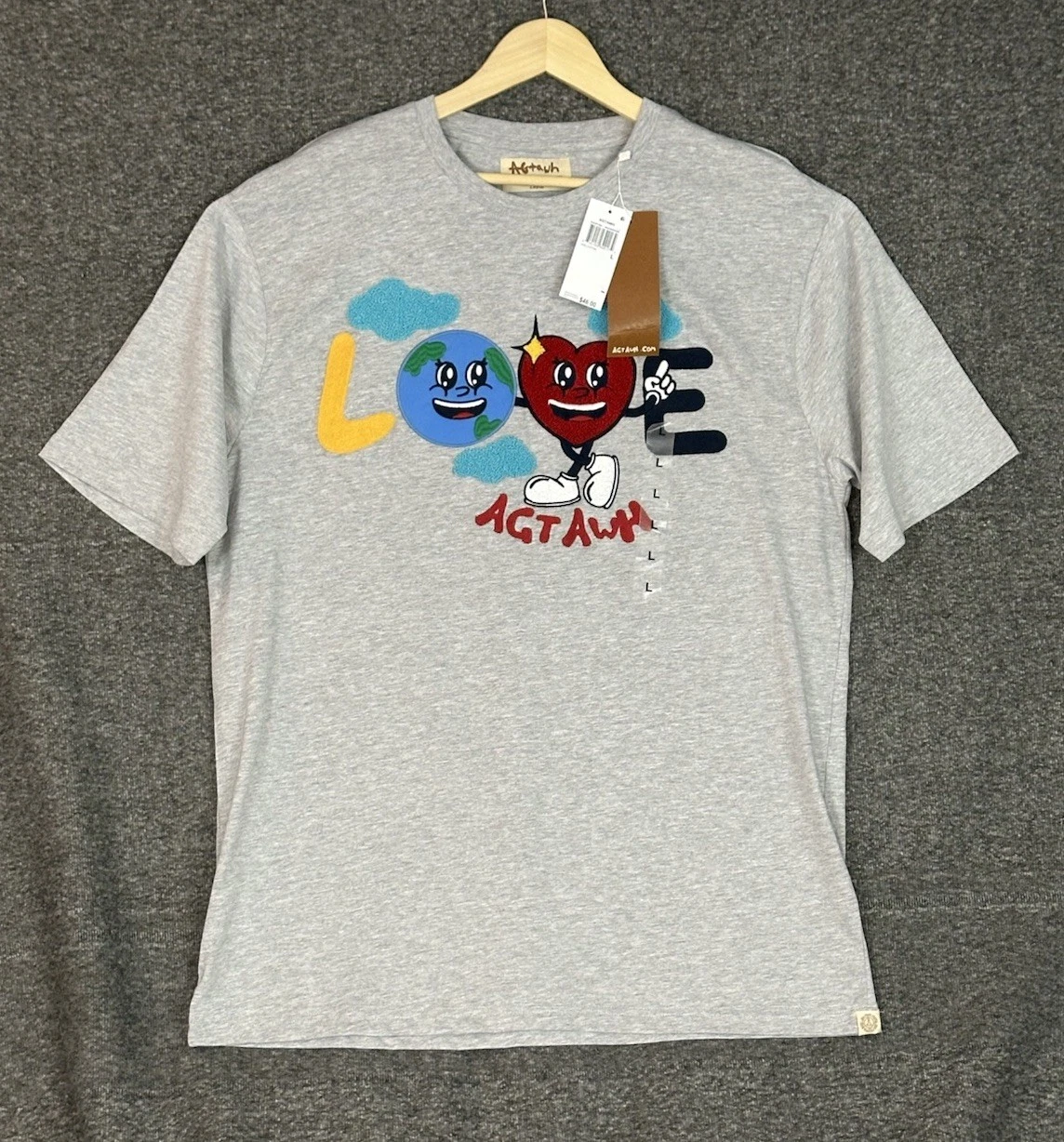 AGTAWH Love Graphic T-Shirt L Heather Gray Men’s Short Sleeve Cotton Blend Love