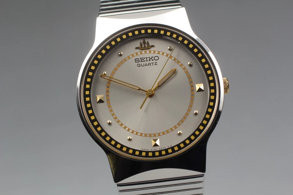N MINT Seiko Galaxy 5Y91-6100 Steel Two-Tone Round Quartz Universal Watch JAPAN - Image 4 of 4