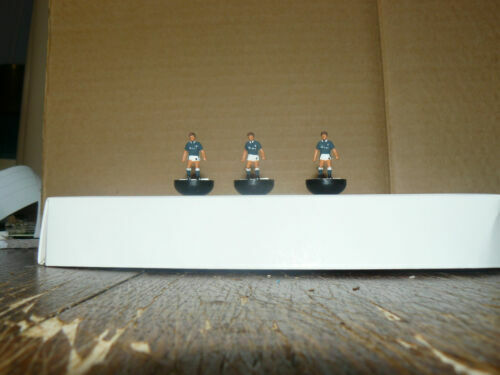 Set De Equipo De Fútbol Subbuteo Azul Y Blanco – 10 Jugadores Flexibles, Base Mejorada, Juego De Mesa Clásico Para Niños +8 Años