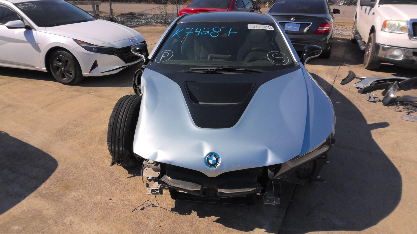 Front Door BMW I8 Left 14 15 16 17 19 MISSING PANEL