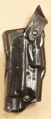 Safariland S&W RH M&P Holster Model 6360-2192-411 For 9MM/.40- Used/Good. Cond.