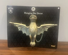 NWT Disney Haunted Mansion Bat Stanchion Hanging Spirit Halloween Exclusive