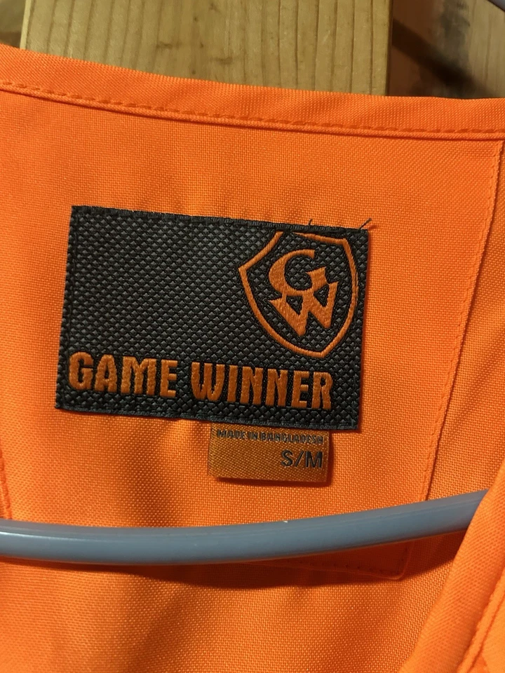 EUC Game Winner Sportswear Orange Hunting Vest Size Small/Medium. - Image 2 of 4