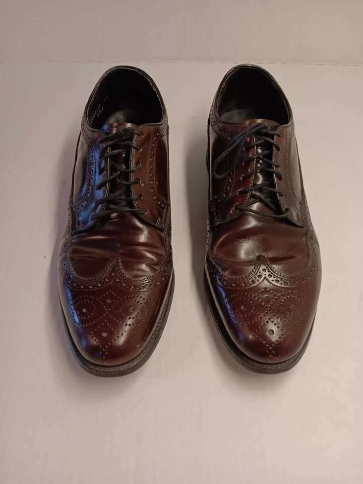 Zapatos Goodyear vintage para hombre Hannover 2366 borgoña punta de ala larga talla 10 Foto 2 de 4