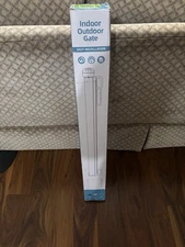 Retractable Baby & Dog Gate - NEW & SEALED