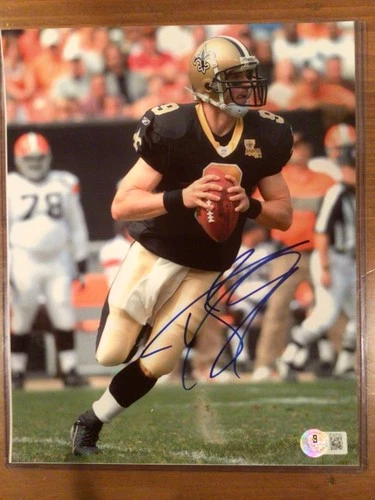 Drew Brees Signed Autographed New Orleans Saints 8x10 Photo Beckett BAS