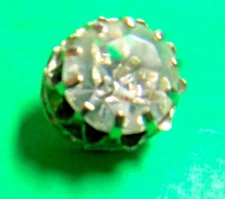 (1) VINTAGE 5/8" FACETED CLEAR GLASS SILVER METAL PRONG SETTING SHANK BUTTON-A59